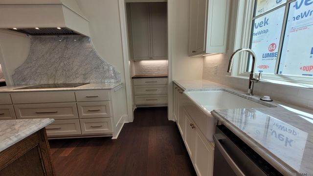 11432 Cotton Ln, Baton Rouge, LA 70810