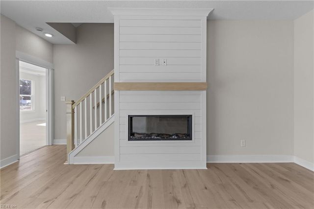 339 Rhapsody DR, Suffolk, VA 23435