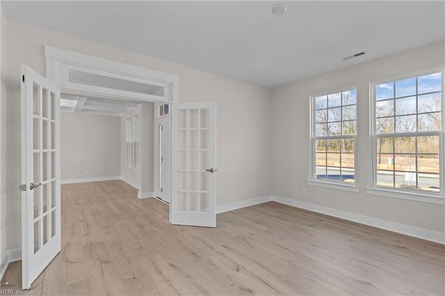 339 Rhapsody DR, Suffolk, VA 23435