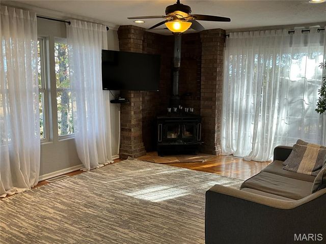 4707 Private Road 5127, Willow Springs, MO 65793