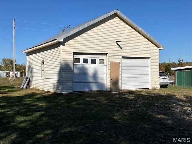 4707 Private Road 5127, Willow Springs, MO 65793