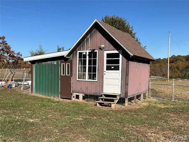 4707 Private Road 5127, Willow Springs, MO 65793