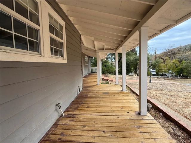 5264 Davis Road, Midpines, CA 95345