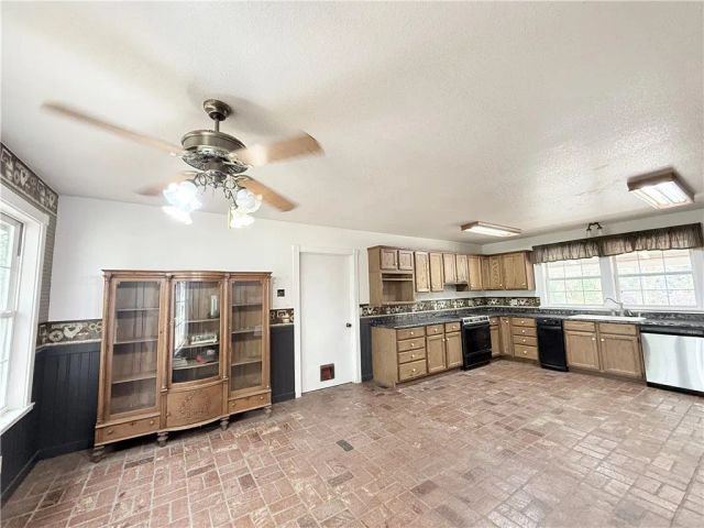 5264 Davis Road, Midpines, CA 95345