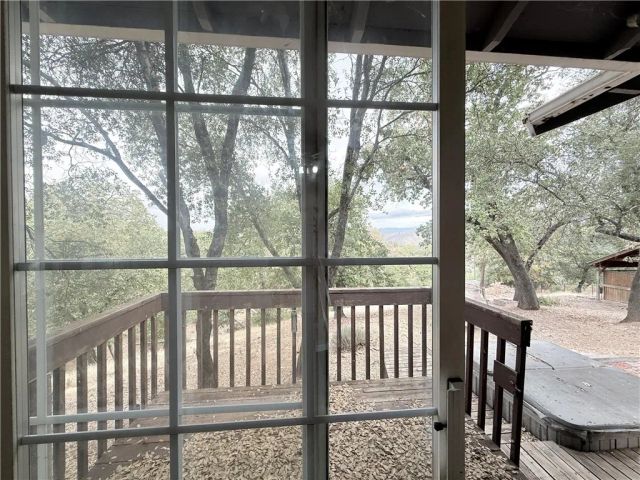 5264 Davis Road, Midpines, CA 95345