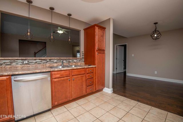 1440 Hazelgreen Way, Knoxville, TN 37912