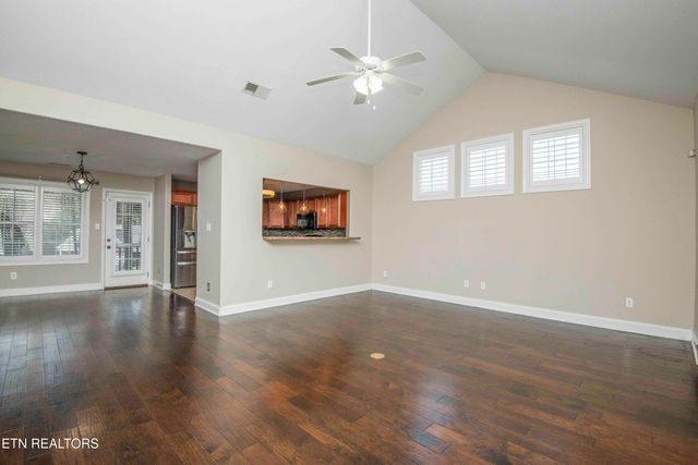 1440 Hazelgreen Way, Knoxville, TN 37912