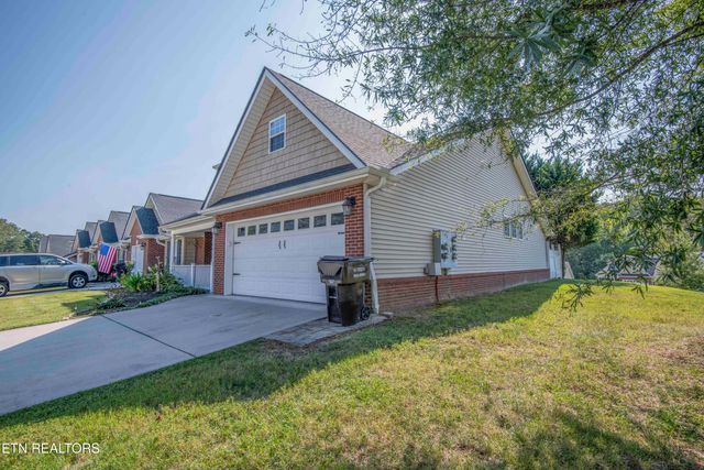 1440 Hazelgreen Way, Knoxville, TN 37912