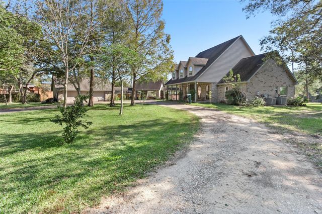 860 Fm-517 E, Dickinson, TX 77539