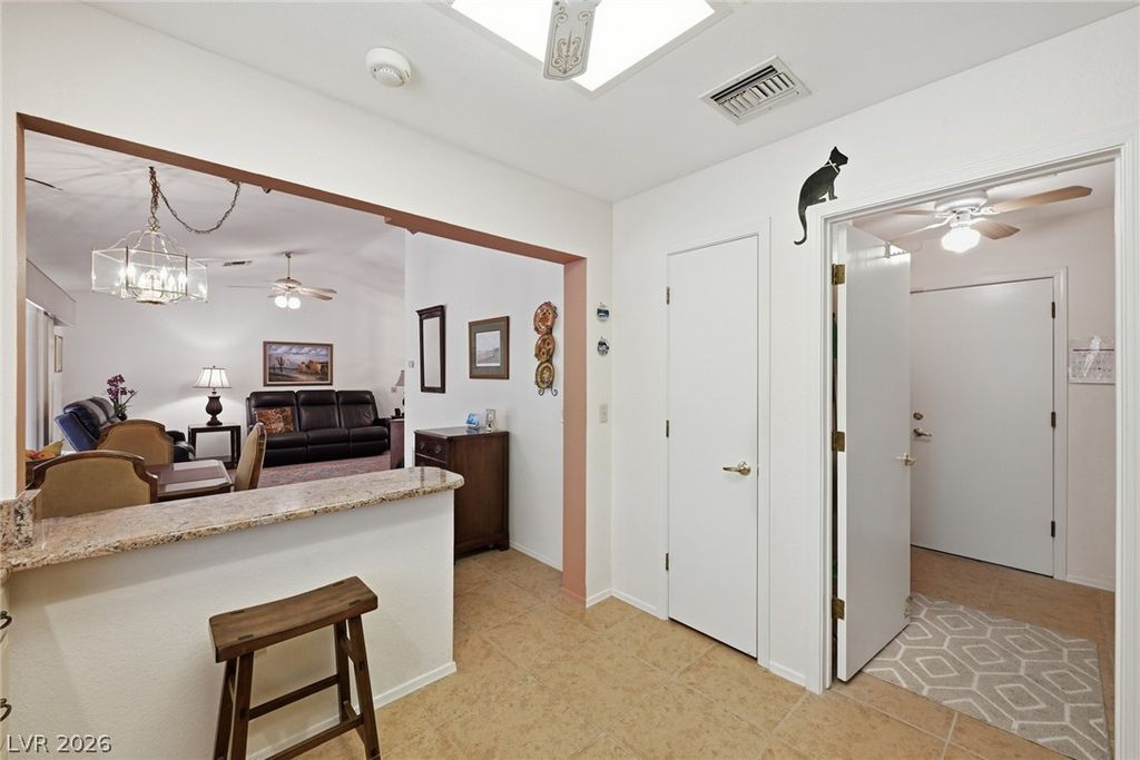 Image 12 of property listing at 2637 Saltbush Drive, Las Vegas, NV 89134