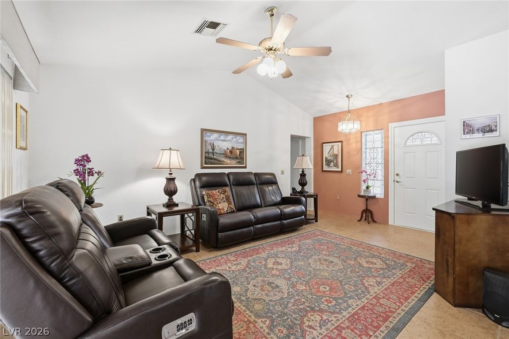 Image 17 of property listing at 2637 Saltbush Drive, Las Vegas, NV 89134