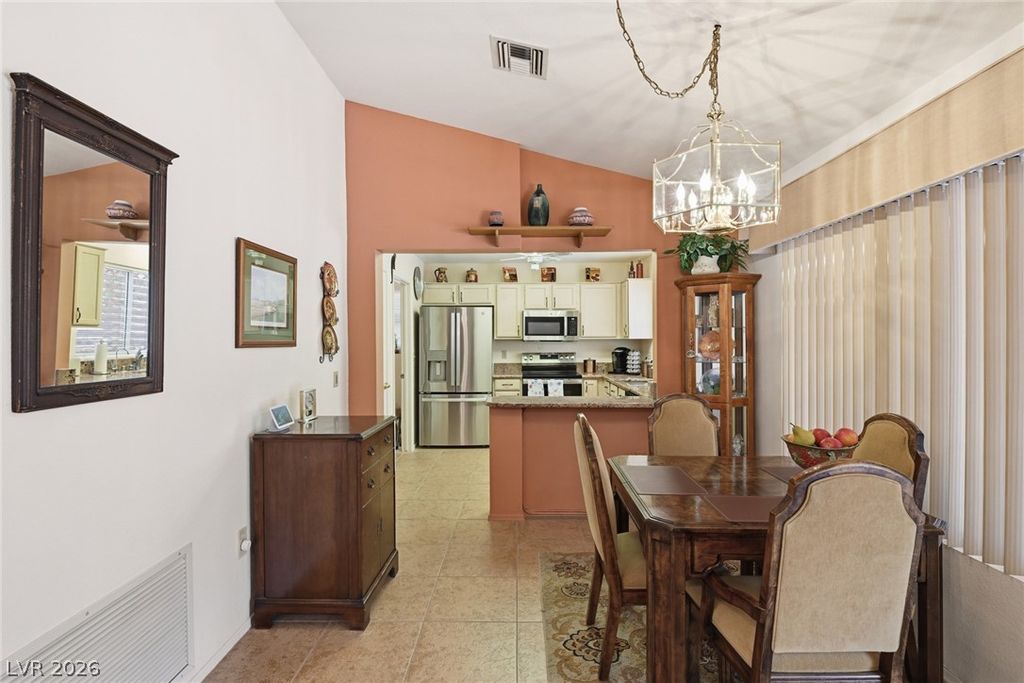 Image 19 of property listing at 2637 Saltbush Drive, Las Vegas, NV 89134