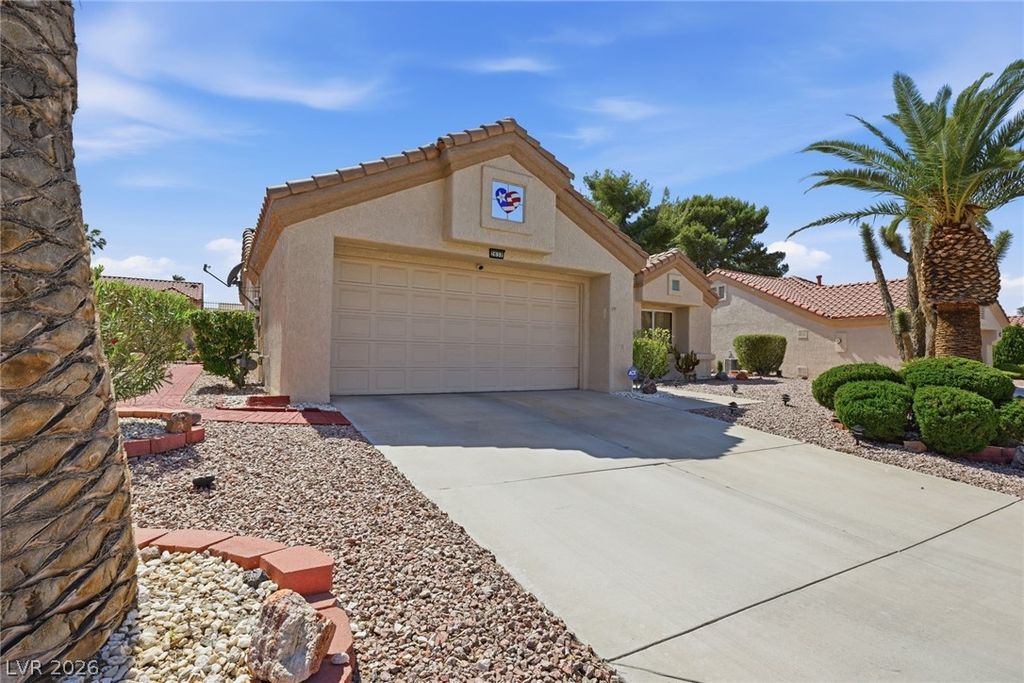 Image 3 of property listing at 2637 Saltbush Drive, Las Vegas, NV 89134