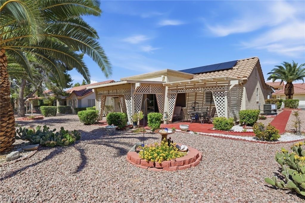 Image 44 of property listing at 2637 Saltbush Drive, Las Vegas, NV 89134