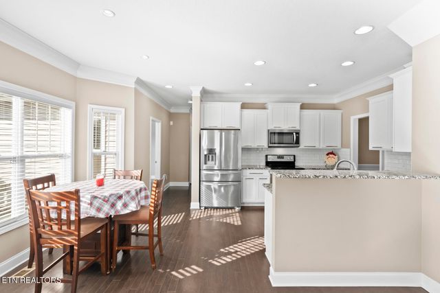 485 Broadberry Ave, Oak Ridge, TN 37830