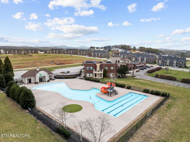 485 Broadberry Ave, Oak Ridge, TN 37830