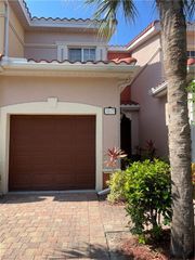 20321 Estero Gardens CIR 102, Estero, FL 33928