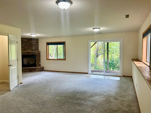 8819 Aspen Road, Saint Bonifacius, MN 55375