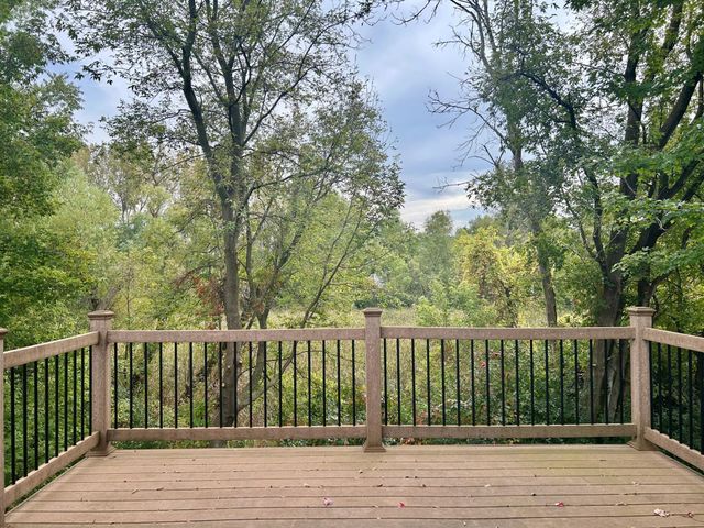 8819 Aspen Road, Saint Bonifacius, MN 55375