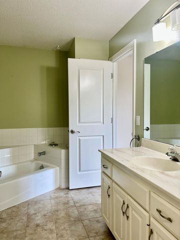 8819 Aspen Road, Saint Bonifacius, MN 55375