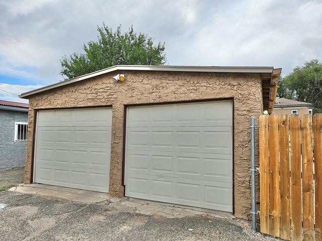 317 E Abriendo Ave, Pueblo, CO 81004