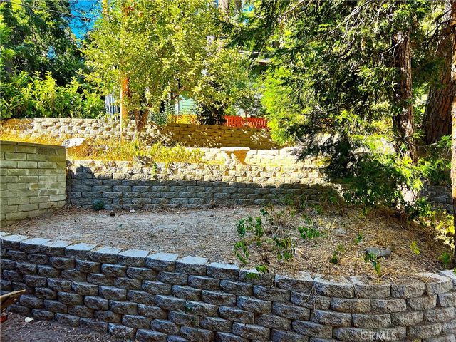 863 Oak, Lake Arrowhead, CA 92385