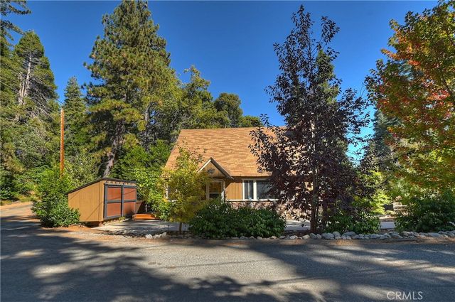863 Oak, Lake Arrowhead, CA 92385
