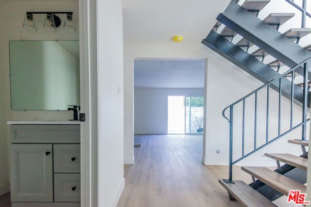 1211 Beryl Street, Redondo Beach, CA 90277