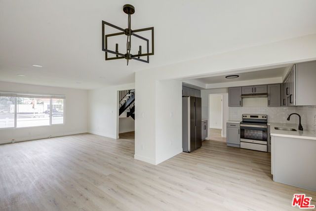 1211 Beryl Street, Redondo Beach, CA 90277