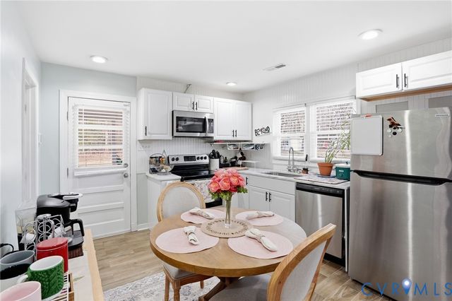 11276 Gwathmey Church Rd, Ashland, VA 23005