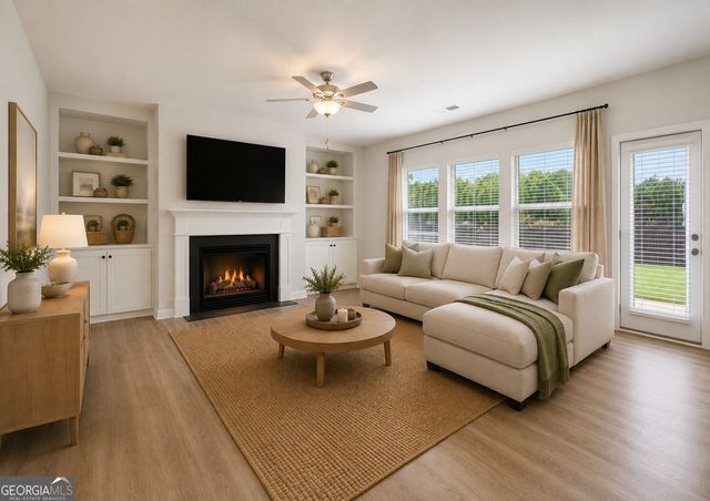 107 Vickers Point Drive, Fairburn, GA 30213