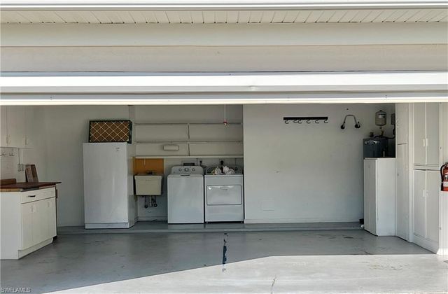 1335 Broadwater DR, Fort Myers, FL 33919