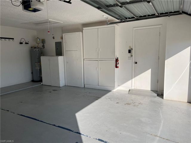 1335 Broadwater DR, Fort Myers, FL 33919