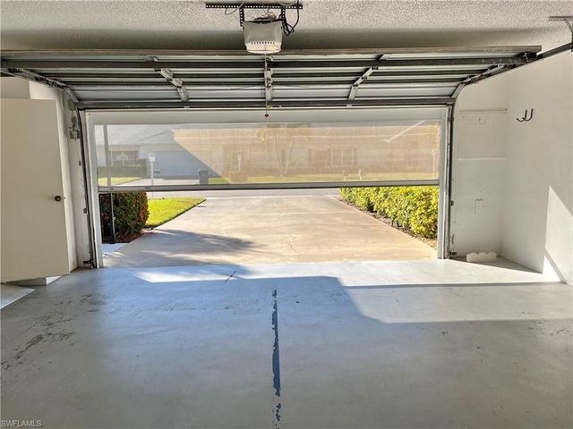 1335 Broadwater DR, Fort Myers, FL 33919