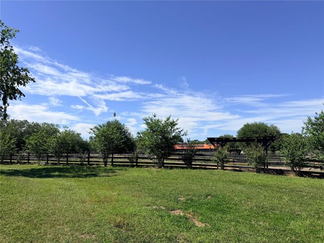 311 NW 106TH AVENUE, Ocala, FL 34482