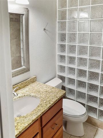 2414 Longview ST 206, Austin, TX 78705