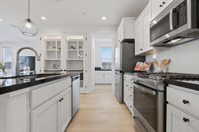 783 Bartonville Rd, Lincoln, CA 95648