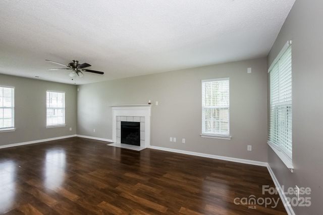 6415 Goldenblush Circle, Charlotte, NC 28269