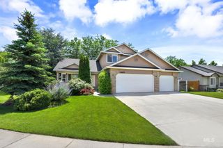 16855 N Gentry Dr, Nampa, ID 83687