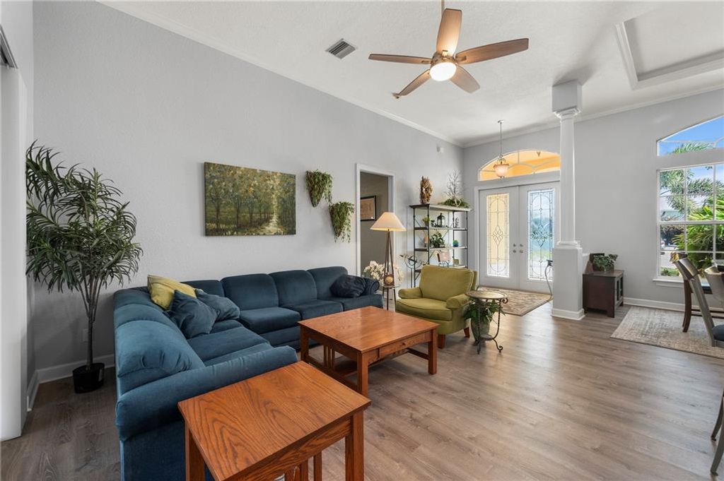 Image 18 of property listing at 28435 SILVER PALM DRIVE, Punta Gorda, FL 33982