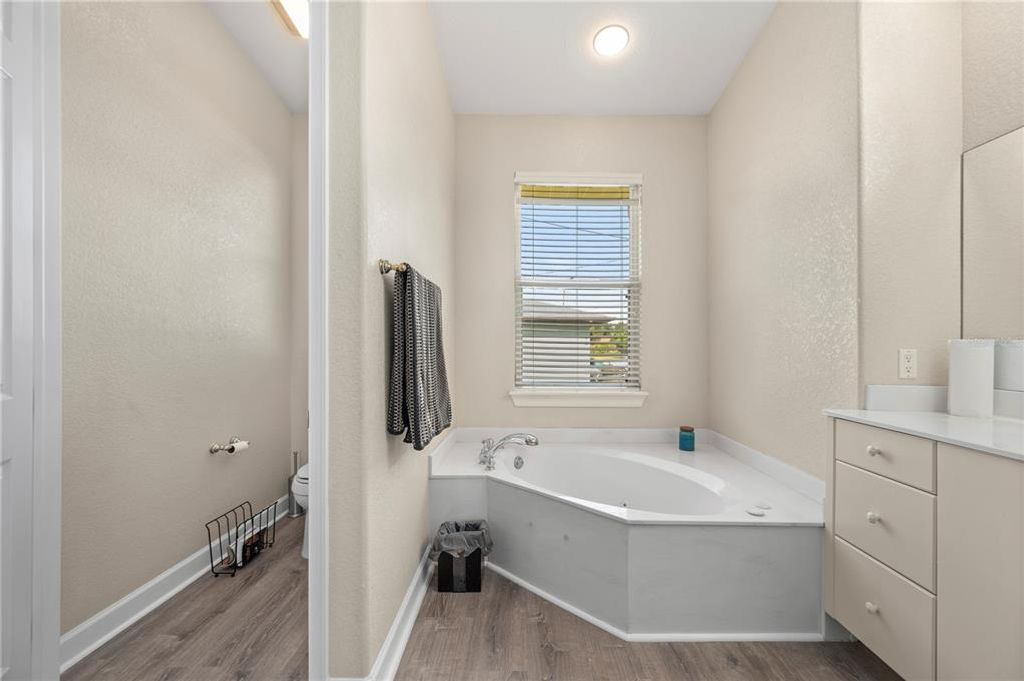 Image 37 of property listing at 28435 SILVER PALM DRIVE, Punta Gorda, FL 33982