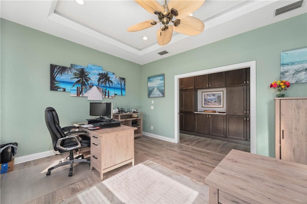 Image 41 of property listing at 28435 SILVER PALM DRIVE, Punta Gorda, FL 33982