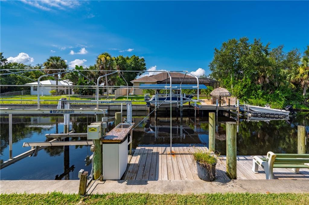 Image 58 of property listing at 28435 SILVER PALM DRIVE, Punta Gorda, FL 33982