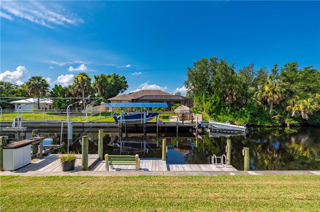 Image 61 of property listing at 28435 SILVER PALM DRIVE, Punta Gorda, FL 33982