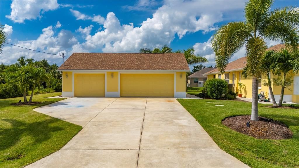 Image 69 of property listing at 28435 SILVER PALM DRIVE, Punta Gorda, FL 33982