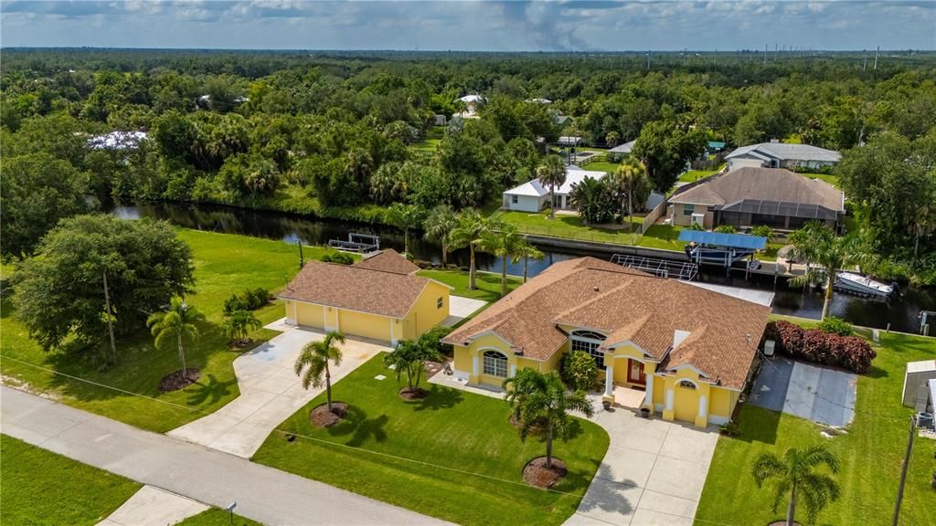 Image 71 of property listing at 28435 SILVER PALM DRIVE, Punta Gorda, FL 33982