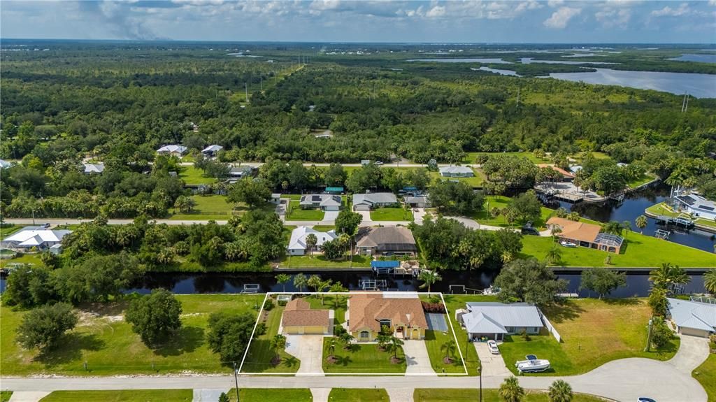 Image 73 of property listing at 28435 SILVER PALM DRIVE, Punta Gorda, FL 33982