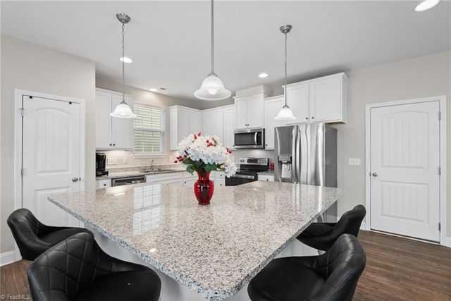 2331 Campbell Loop, Burlington, NC 27215