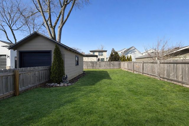 1259 Humphrey Avenue, Birmingham, MI 48009