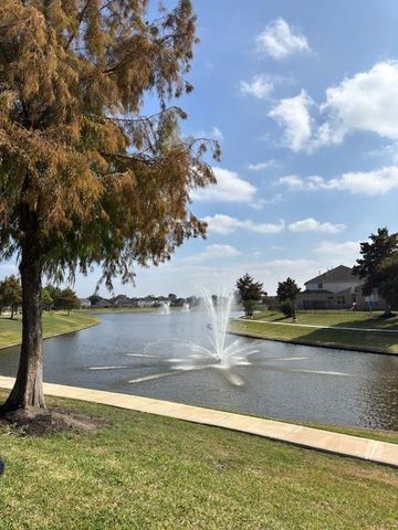 18426 Cypress Lake Village Drive, Cypress, TX 77429